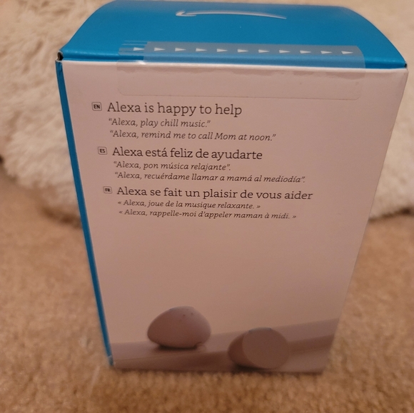 Alexa Echo Pop Smart Speaker Glacier White *NEW IN BOX SEALED* - Picture 2 of 4